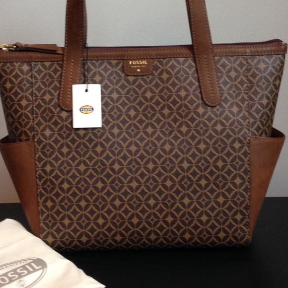 Fossil Handbags - 🆕 FINAL PRICE DROP FOSSIL MIMI SHOPPER